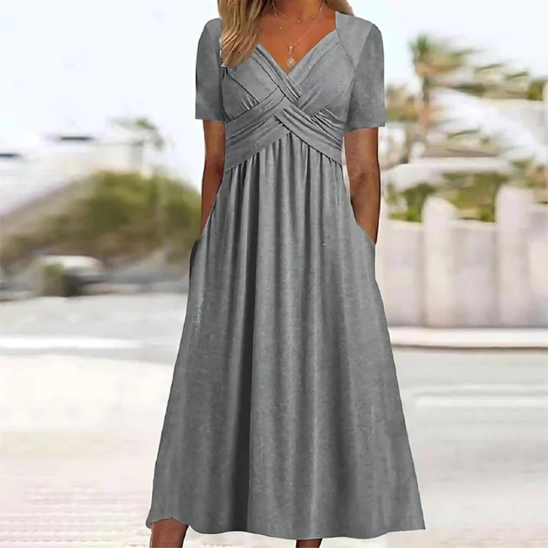 Lang geschnittenes Damenkleid mit V-Ausschnitt