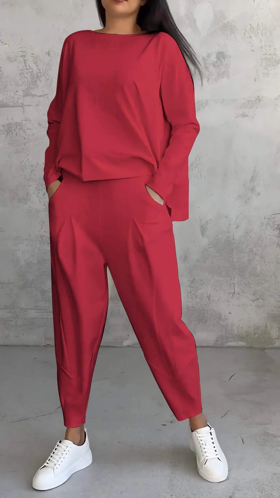 Zweiteiliges Set mit langärmligem Oberteil und elastischer Hose