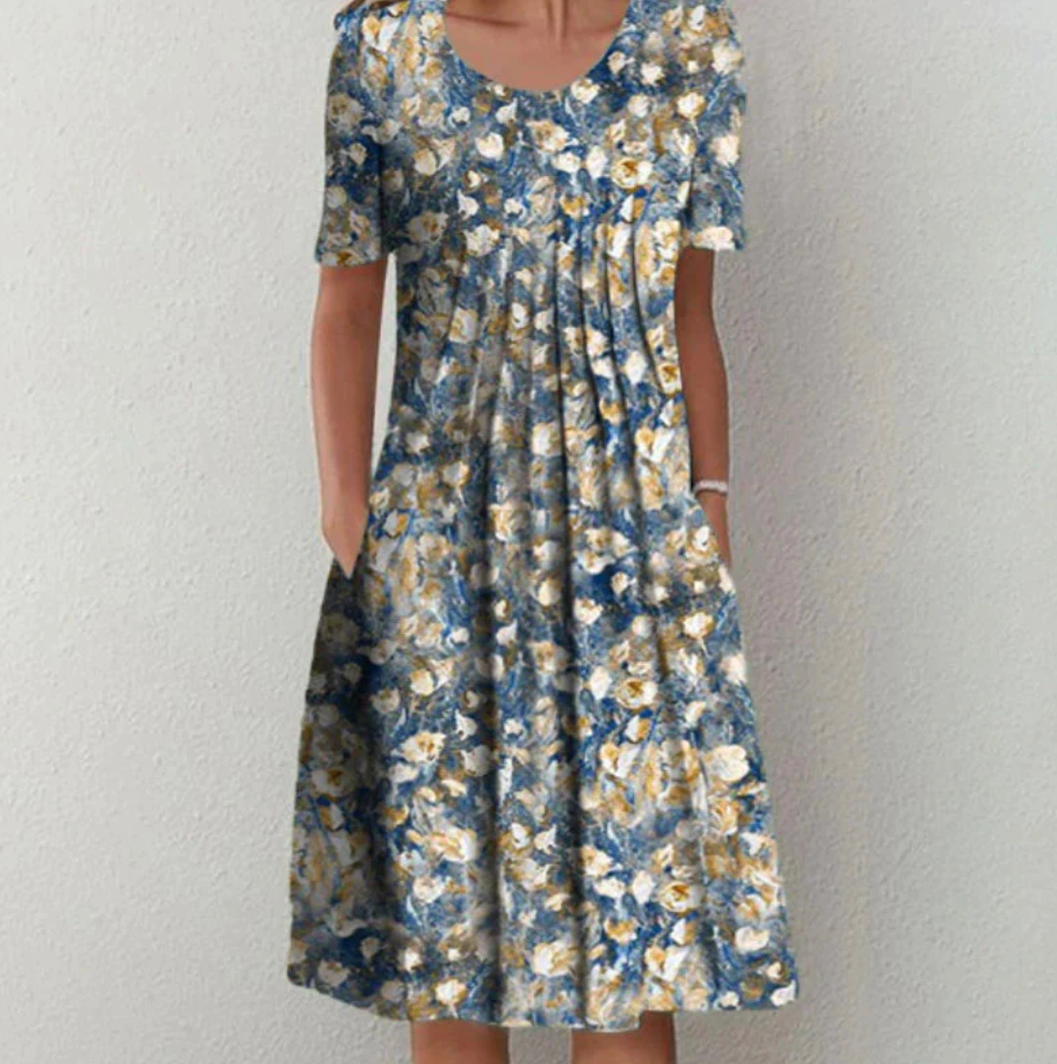 Knielanges Damenkleid mit Muster und V-Ausschnitt