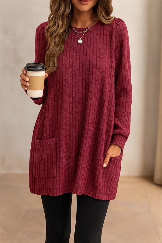 Langer bequemer Strickpullover für Damen