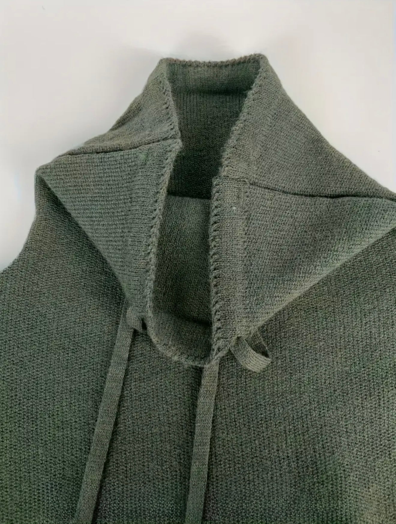 Damen Strickpullover mit Rollkragen und Kordelzug