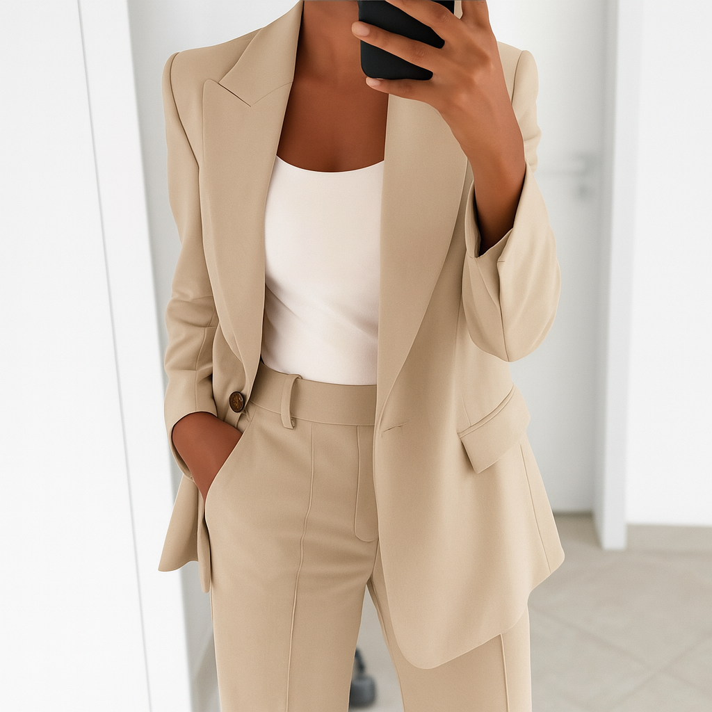 Zweiteiliger Damenanzug mit Blazer und Hose