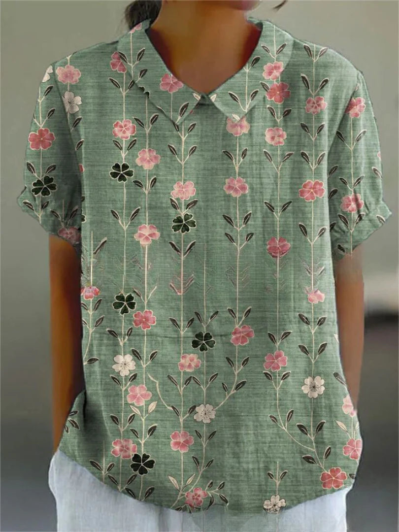 Kurzärmelige Bluse mit Knopfleiste und floralem Muster
