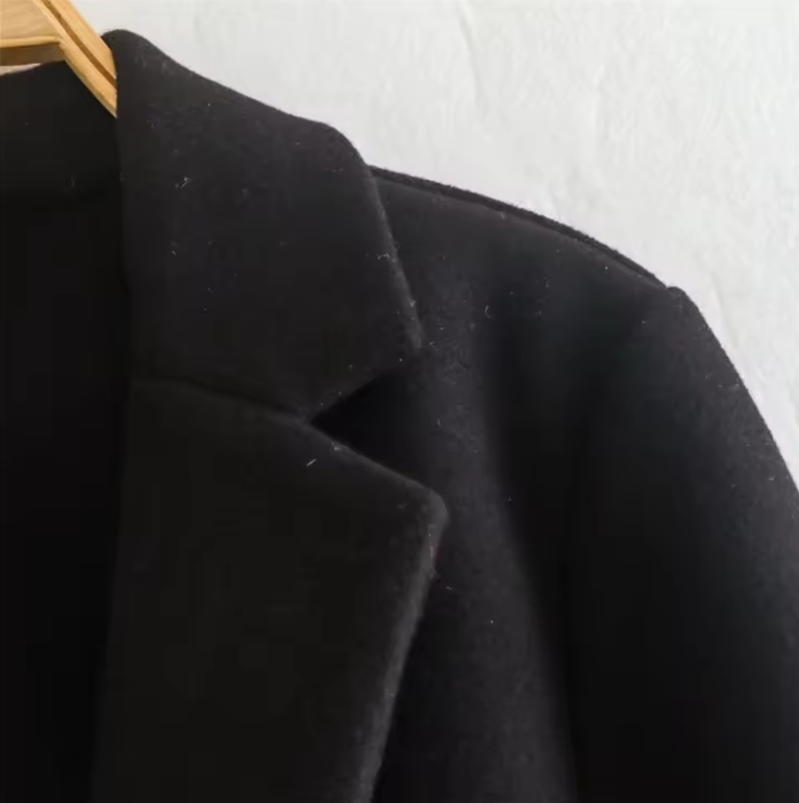 Langer Eleganter Mantel für Damen