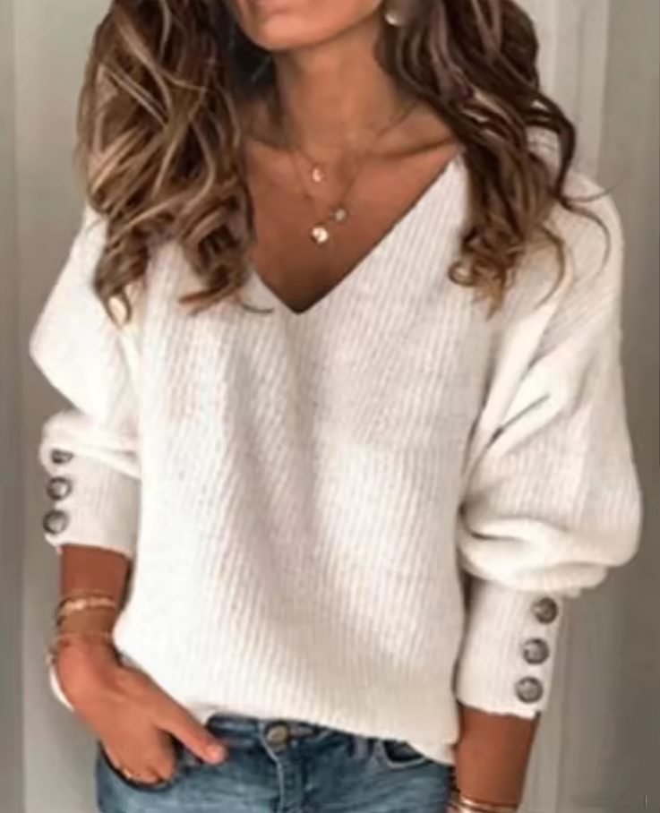 Gestrickter Pullover mit V-Ausschnitt und Knopfdetails