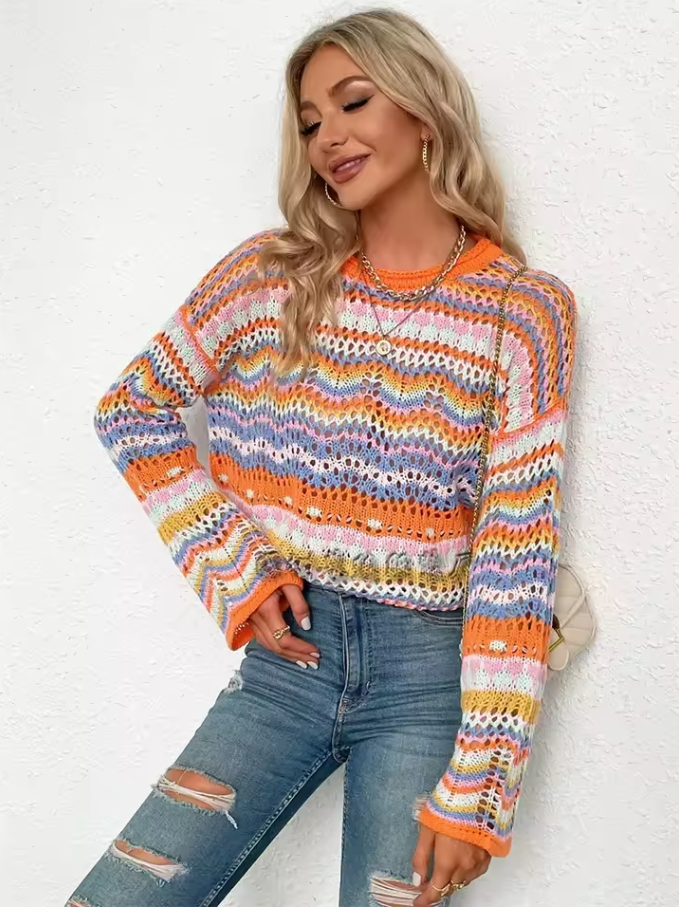 Gestrickter Pullover mit Rundhalsausschnitt und mehrfarbigem Muster