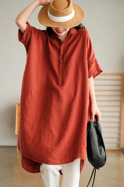 Kleid mit Kragen und halblangen Ärmeln