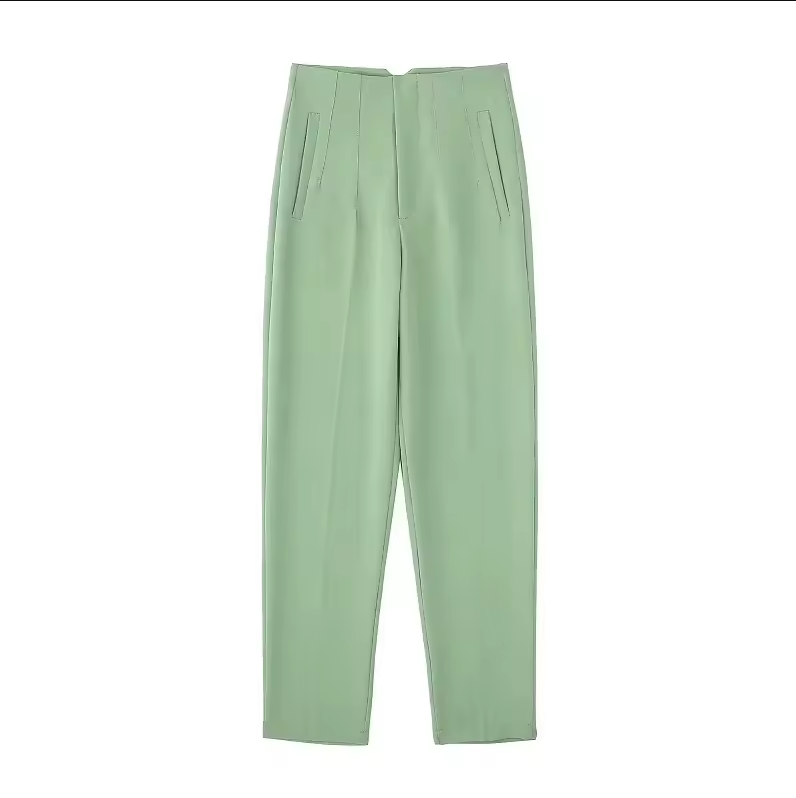 Elegant geschnittene Hose für Damen mit einem hohem Bund