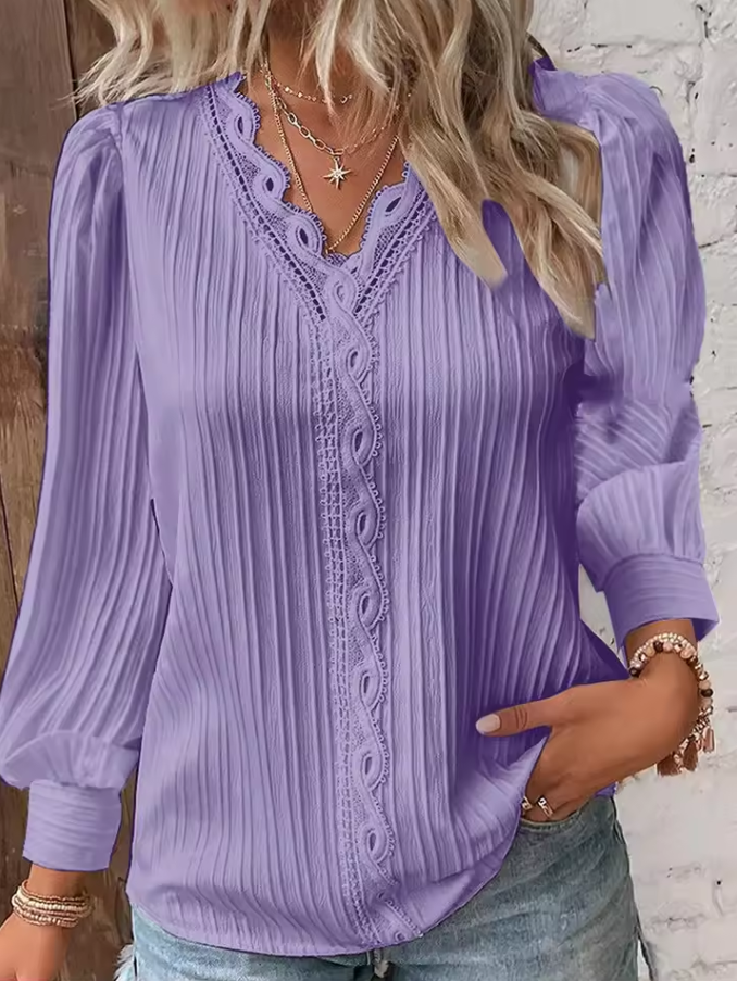 Langärmlige Bluse mit V-Ausschnitt und Strukturdetails