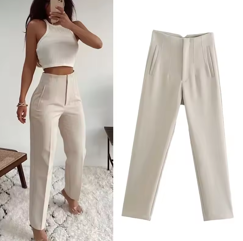 Elegant geschnittene Hose für Damen mit einem hohem Bund