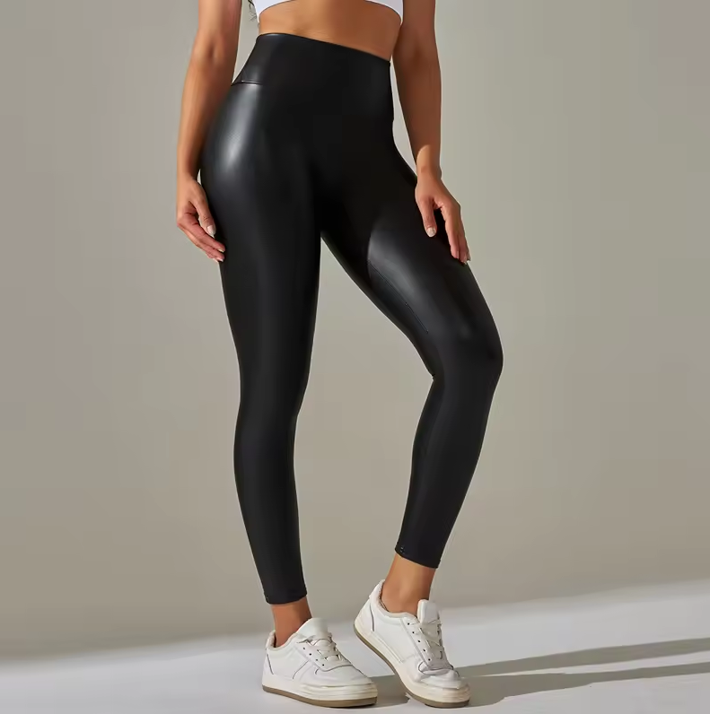 Figurbetonte Leggings mit hohem Bund und glatter Oberfläche