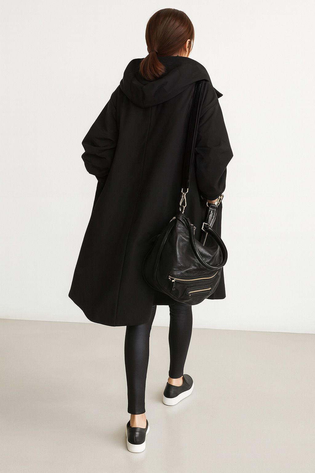 Lange Damen-Regenjacke mit Kapuze – Übergangs Jacke