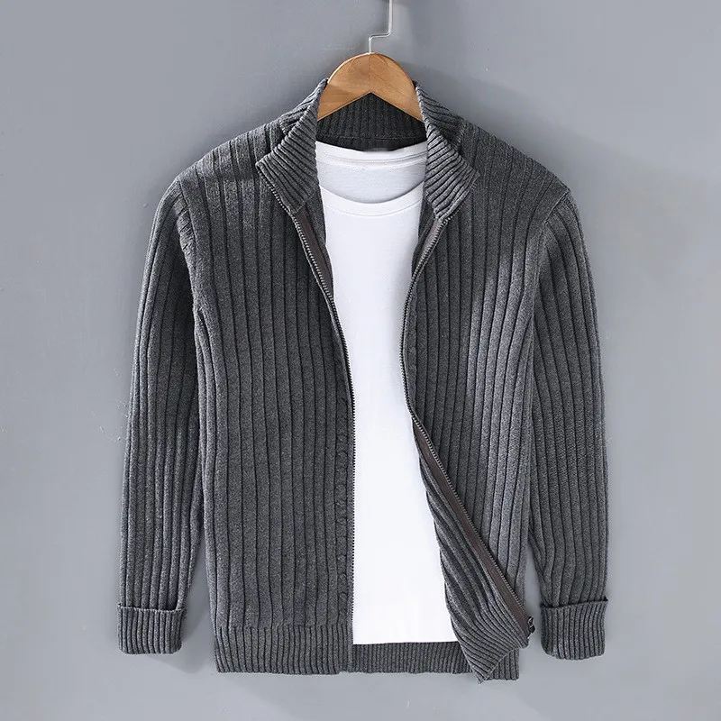 Elegante Herren-Strickjacke im Ripp-Design – Zeitlos, Weich & Bequem