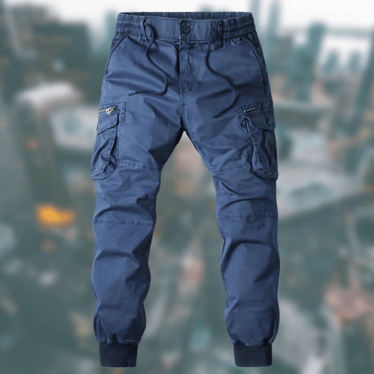 Cargohose mit Taschen und elastischen Beinabschlüssen