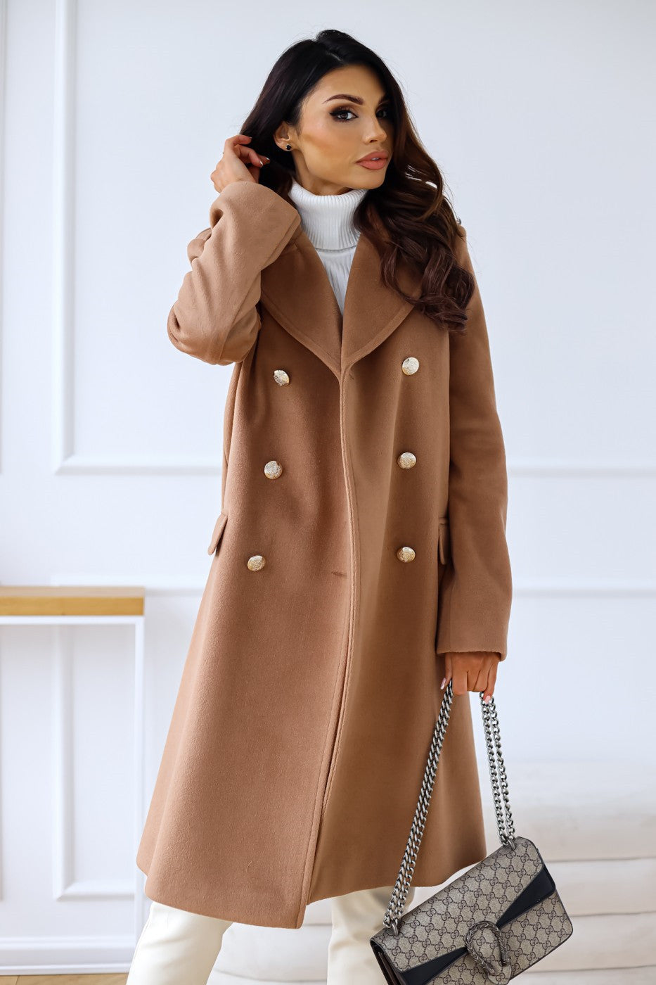 Langer Damen Mantel mit zweireihiger Knopfleiste | Warm
