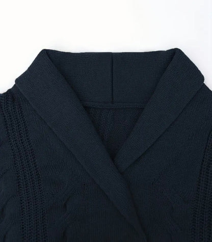 Herren Strickjacke mit Schalkragen und Zopfmuster