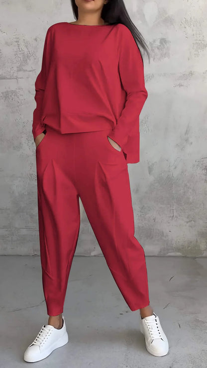 Zweiteiliges Set mit langärmligem Oberteil und elastischer Hose