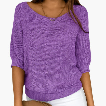 Leichter Strickpullover mit halblangen Ärmeln