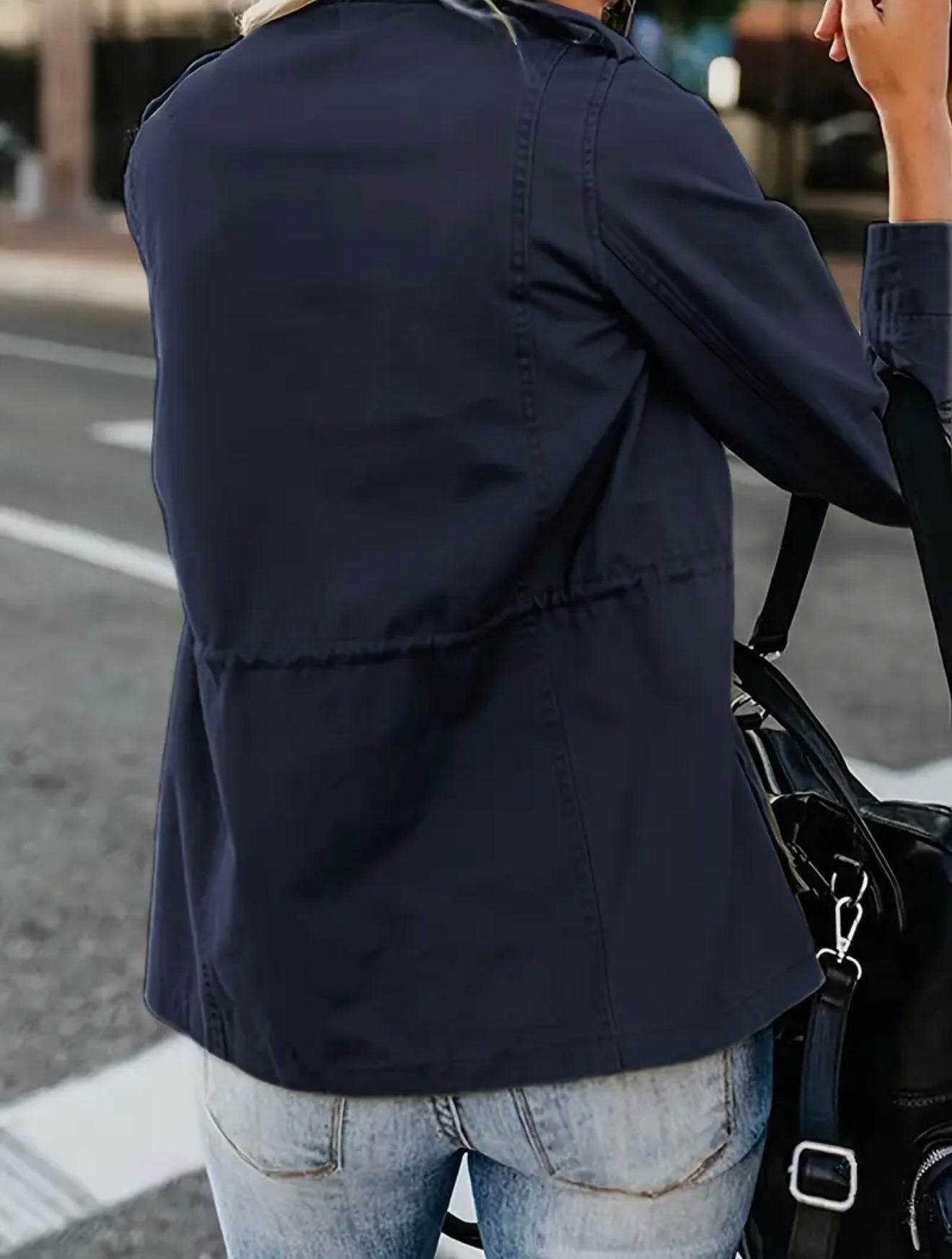 Damen kurze Jacke mit Zipper | Moderne Übergangsjacke