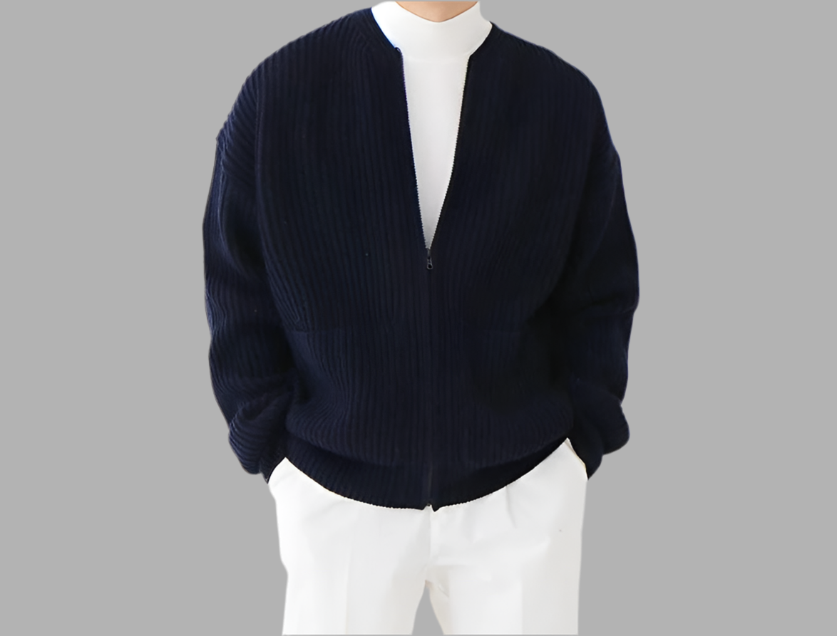 Strickjacke mit aufgesetzten Taschen
