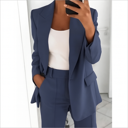 Zweiteiliger Damenanzug mit Blazer und Hose