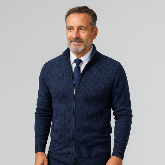 Herren-Strickjacke mit Zopfmuster und Reißverschluss