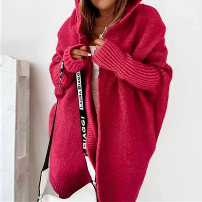 Gemütliche Damen-Strickjacke mit Kapuze im offenen Design