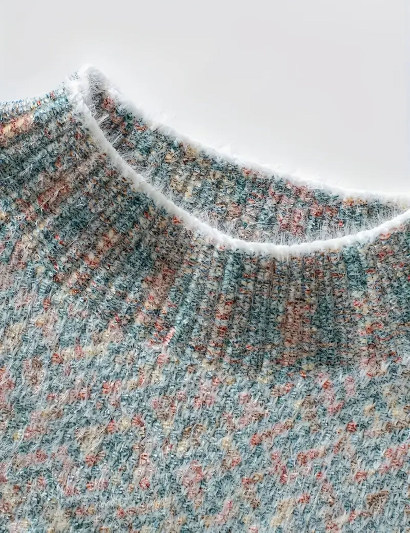 Pullover mit klassischem Strickmuster