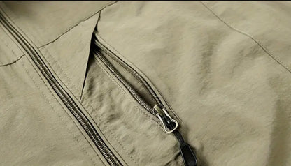 Leichte Herren Weste mit Reißverschluss und Taschen