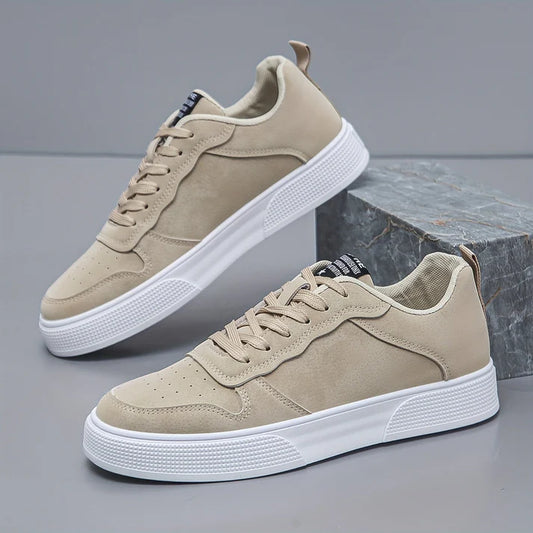 Bequeme Herren Sneaker mit robuster Gummi-Sohle