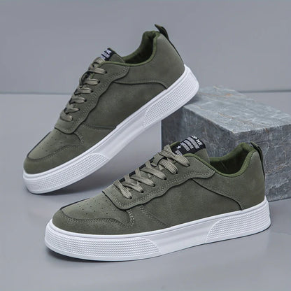 Bequeme Herren Sneaker mit robuster Gummi-Sohle
