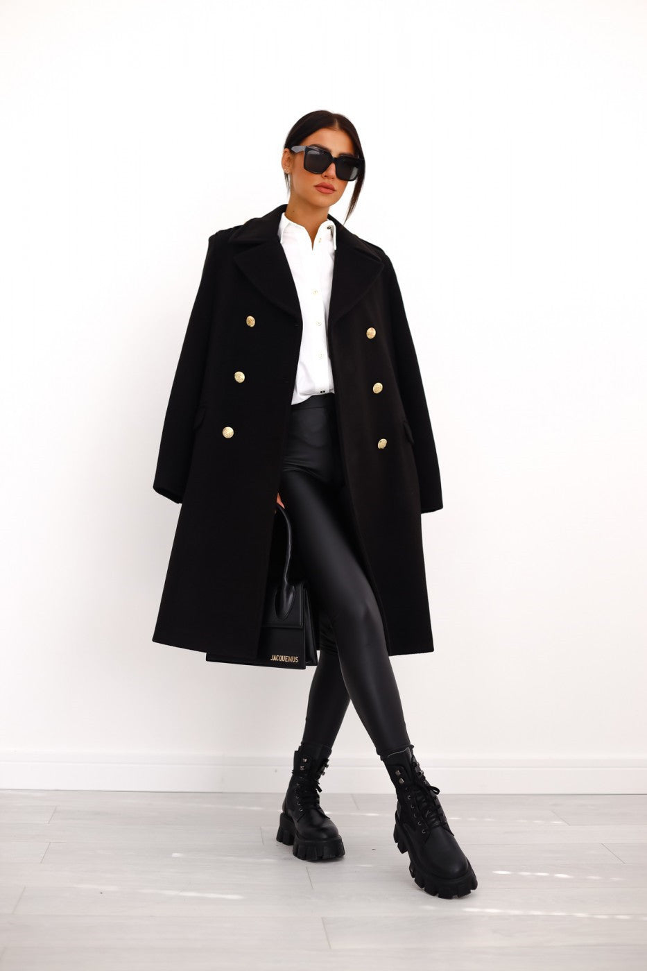 Langer Damen Mantel mit zweireihiger Knopfleiste | Warm