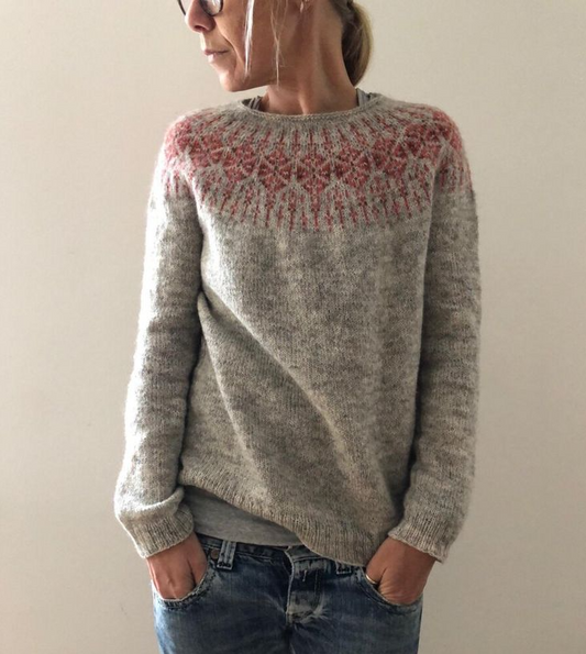 Pullover mit gestricktem Muster und klassischem Schnitt