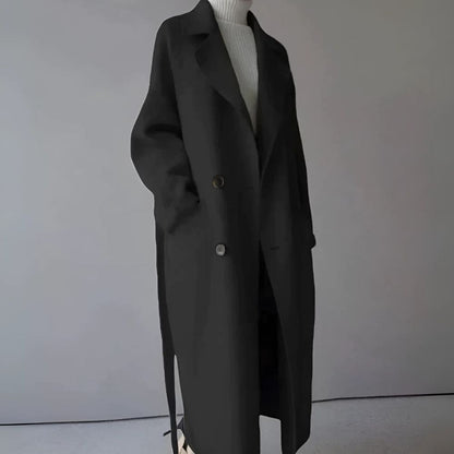 Eleganter Damenmantel mit Reverskragen