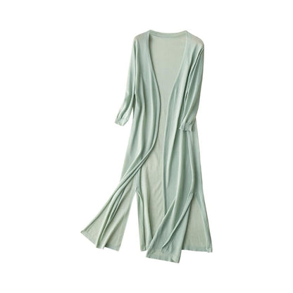 Langes Damenkleid mit Rundhalsausschnitt