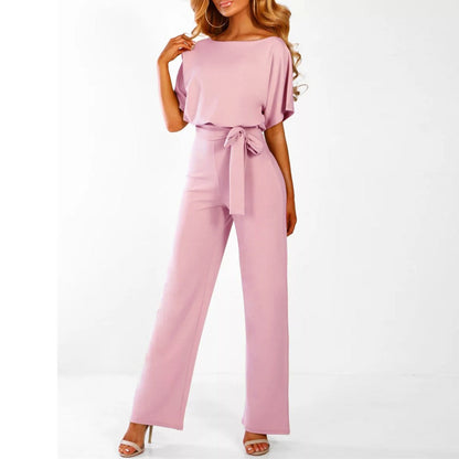 Eleganter Jumpsuit mit Taillengürtel und geradem Schnitt