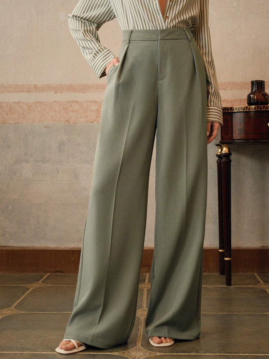 Damenhose mit weitem Schnitt, elastischem Bund und fließendem Stoff