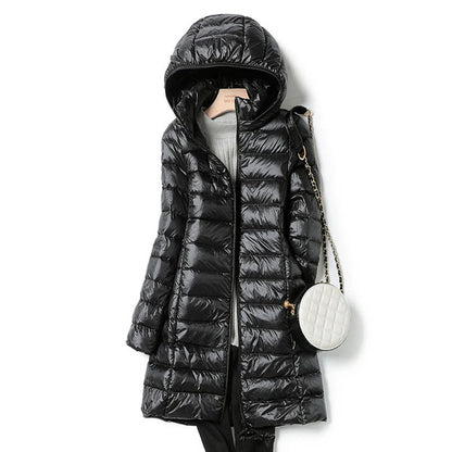 Lange Damen Steppjacke mit Kapuze | Daunen