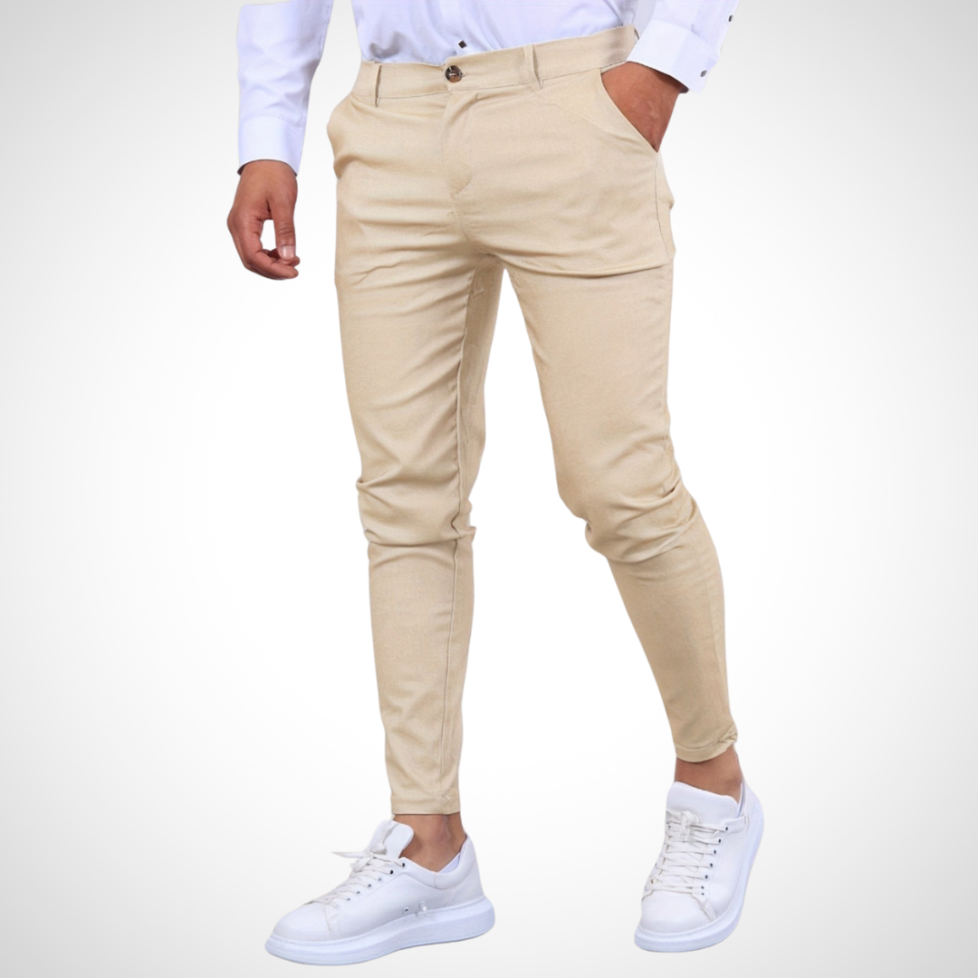 Schmal geschnittene Herren-Hose mit Taschen