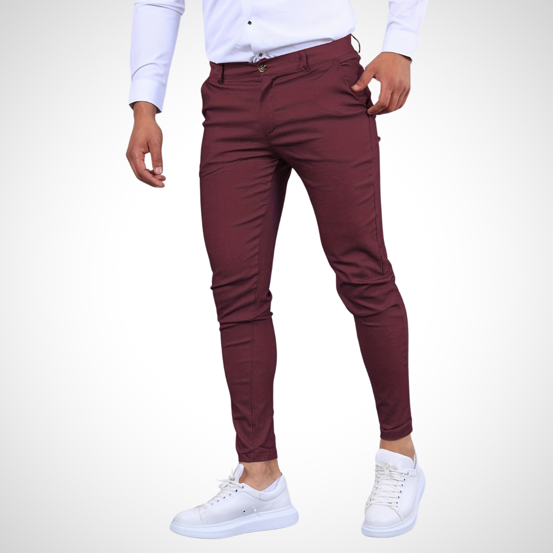 Schmal geschnittene Herren-Hose mit Taschen