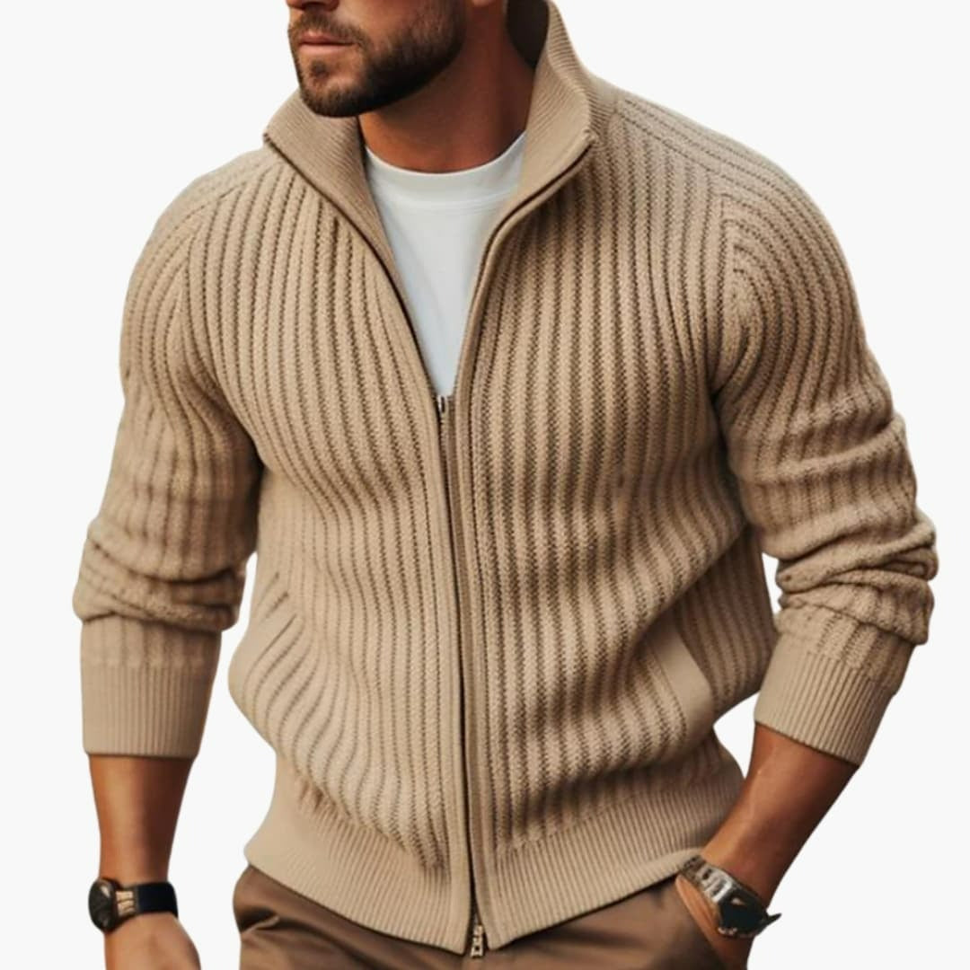 Herren-Strickjacke mit Rippstruktur und Stehkragen