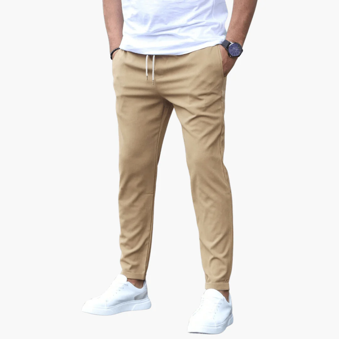 Herren-Hose mit schmalem Bein und elastischem Bund