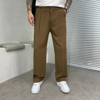 Herrenhose mit geradem Schnitt und klassischer Bügelfalte