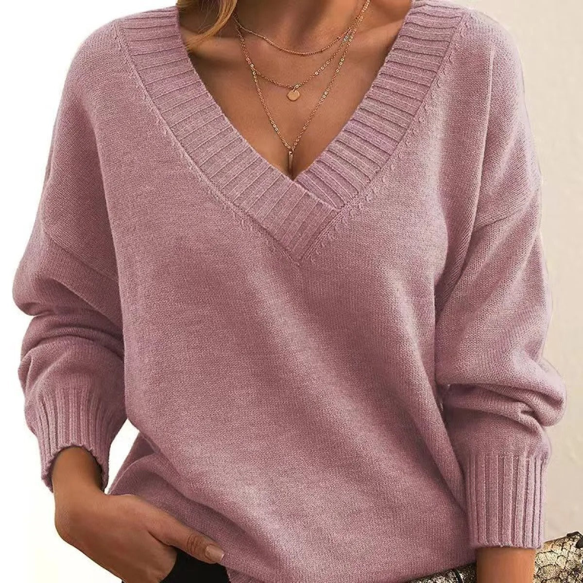 Stilvoller Pullover für Damen mit V-Ausschnitt