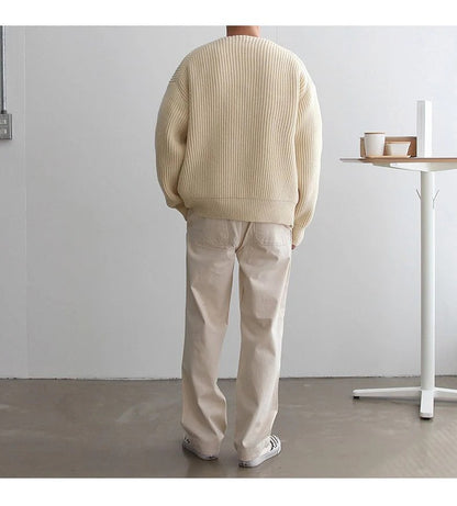 Strickjacke mit aufgesetzten Taschen