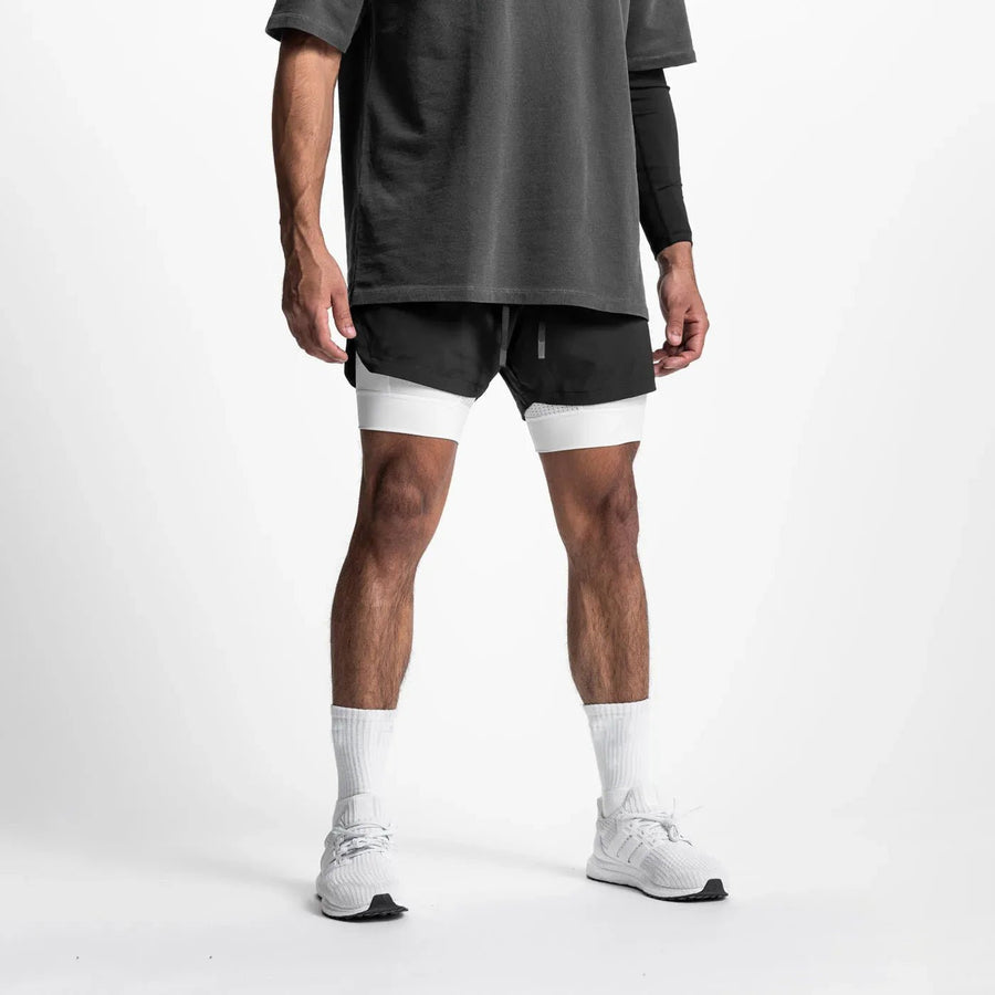 Herrenshorts mit Kordelzug und Taschen